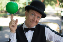Mime-and-juggling-Kasper-Jensen-2020-33