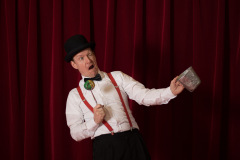 Mime-and-juggling-Kasper-Jensen-2020-56